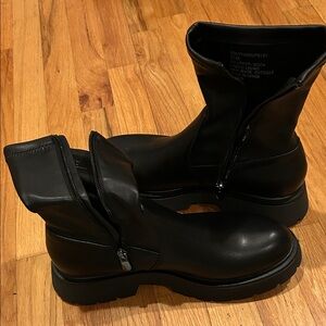 Black Leather Men's Boots